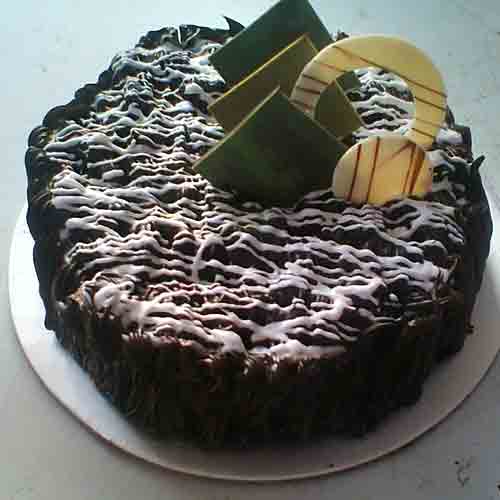 Chocolate Fudge Cake Delivery in Noida