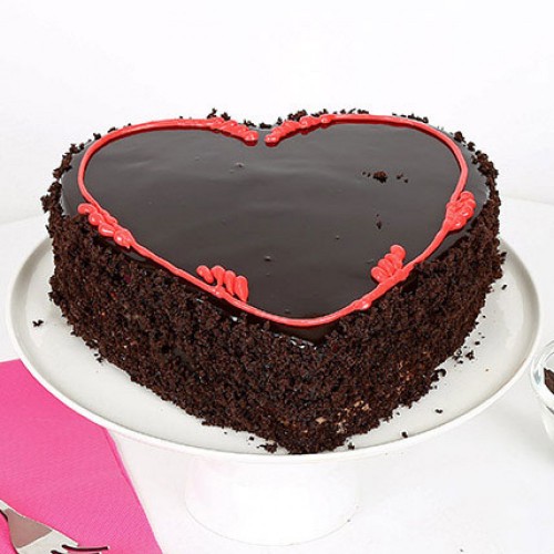 Fabulous Heart Chocolate Cake Delivery in Noida