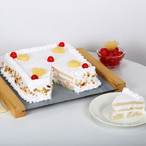 Special Pineapple Fruit Cake Delivery in Noida