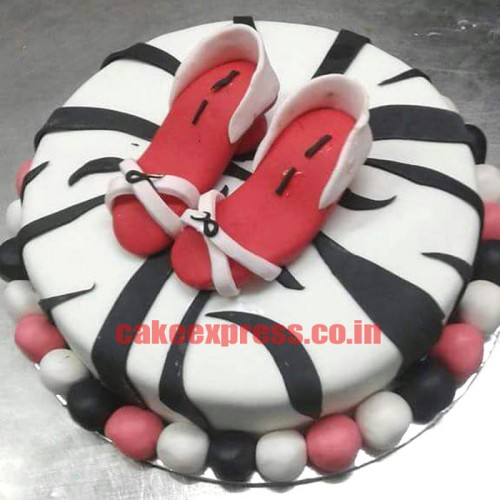 Flip Flop Sandal Customized Cake Delivery in Noida