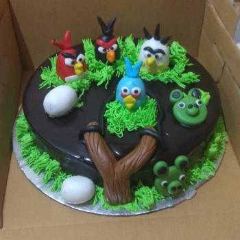 Angry Birds Designer Chocolate Cake Angry Birds Designer Chocolate Cake