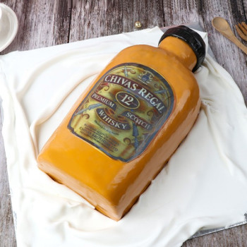 Delicious Chivas Regal Whiskey Liquor Theme Cake 