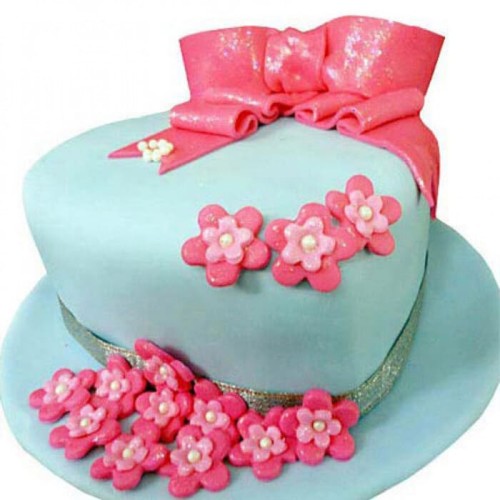 Fondant Heart Designer Cake Delivery in Noida Fondant Heart Designer Cake Delivery in Noida