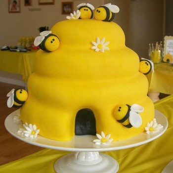 Honey Bee & Hive Theme Cake Honey Bee & Hive Theme Cake