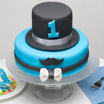 Moustache And Hat Fondant Cake Moustache And Hat Fondant Cake