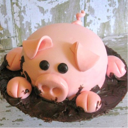Pig Shape Fondant Cake Delivery in Noida