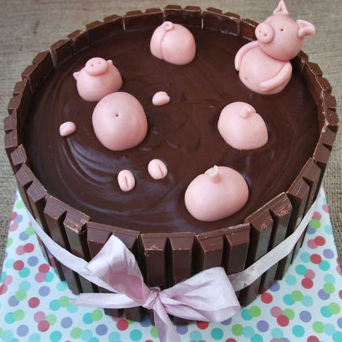 Pigs in Mud Cake Delivery in Noida