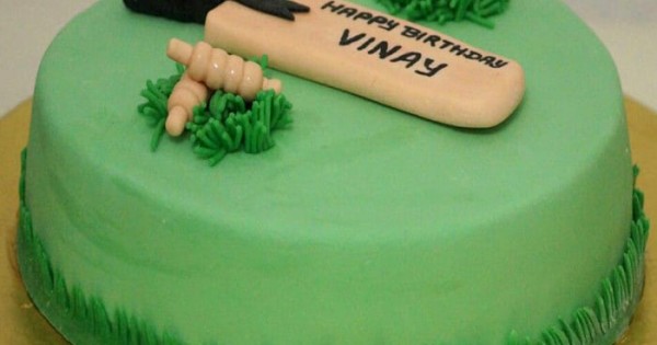 cricket bat ball cake shahid afridi - Brilliant Cakes