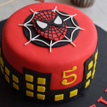 Round Fondant Spiderman Cake Round Fondant Spiderman Cake