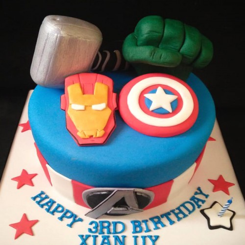 Superhero Avengers Designer Cake Delivery in Noida