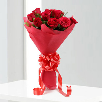 18 Red Roses Bouquet