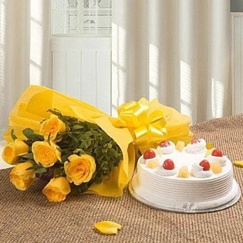 Yellow Roses with Pineapple Cake Delivery in Noida