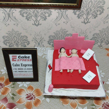 Naughty Couple Having Fun Fondant Cake