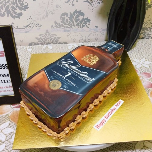 Ballantines Scotch Whiskey Cake Delivery in Delhi NCR