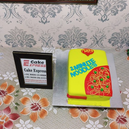 Maggi Fondant Cake Delivery in Noida