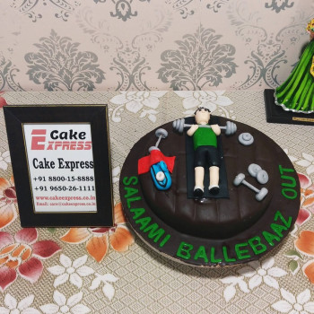 Fitness Theme Fondant Cake