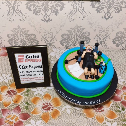 Gymaholic Guy Theme Cake Delivery in Noida