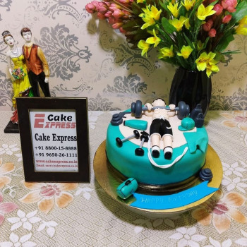 Bodybuilding Theme Cake 