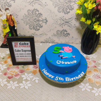 George Pig Blue Fondant Cake