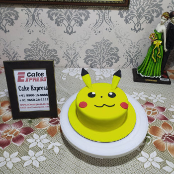 Pikachu Cartoon Fondant Cake Pikachu Cartoon Fondant Cake