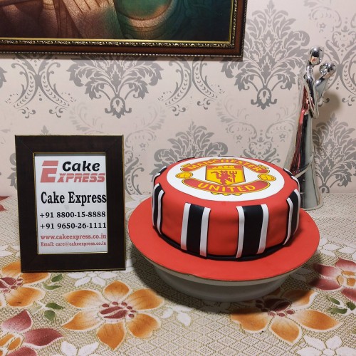 Red Fondant Manchester United Cake in Noida