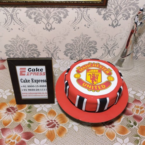 Red Fondant Manchester United Cake in Noida