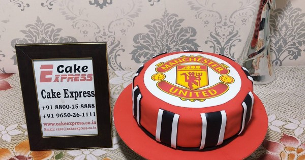 45 Awesome Football Birthday Cake Ideas : Single Tier Manchester United Cake