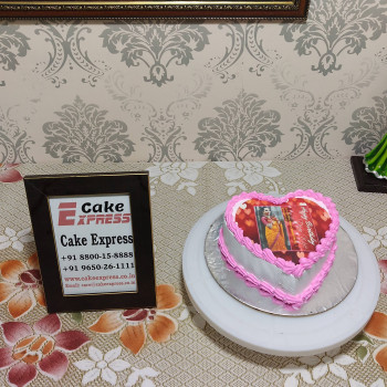 Heart Shape Pineapple Photo Cake