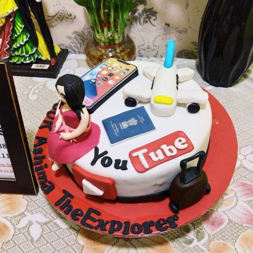YouTuber Girl Theme Fondant Cake in Noida