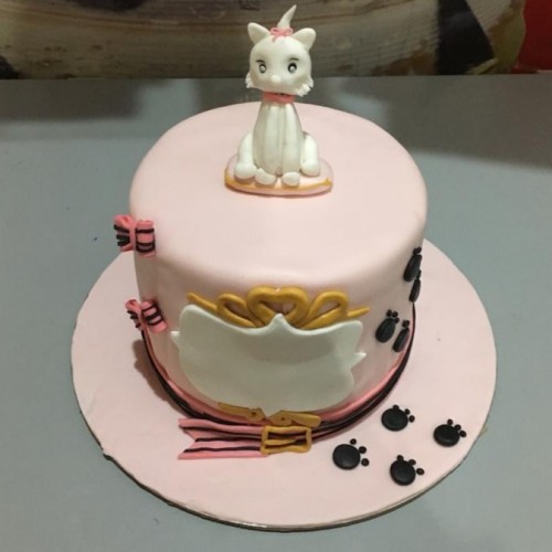 Cat Theme Fondant Cake Delivery in Noida