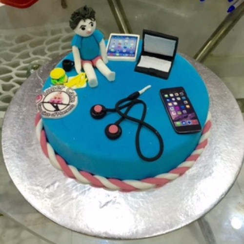 Gadget Lover Fondant Cake Delivery in Noida