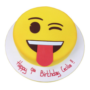 Emoji Wink Fondant Cake