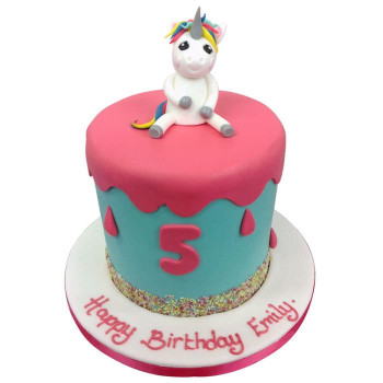 Little Unicorn Fondant Cake Little Unicorn Fondant Cake