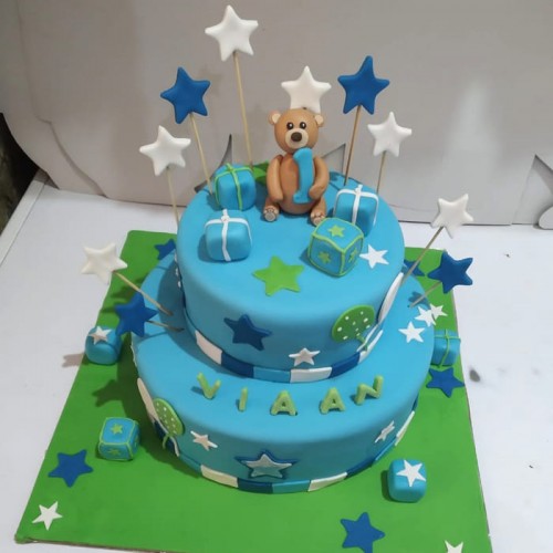 Kids 1st Birthday Theme Fondant Cake Delivery in Noida