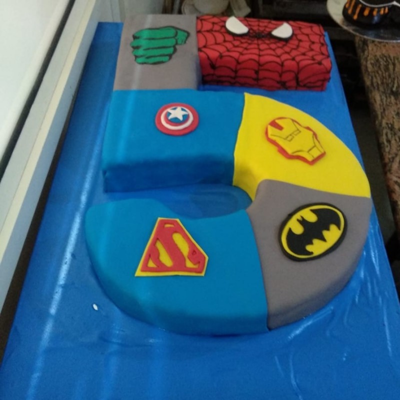 Online 5 Number Avengers birthday Cake Delivery in Noida | Cake Express ...