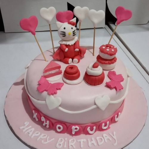 Hello Kitty Party Fondant Cake Delivery in Noida